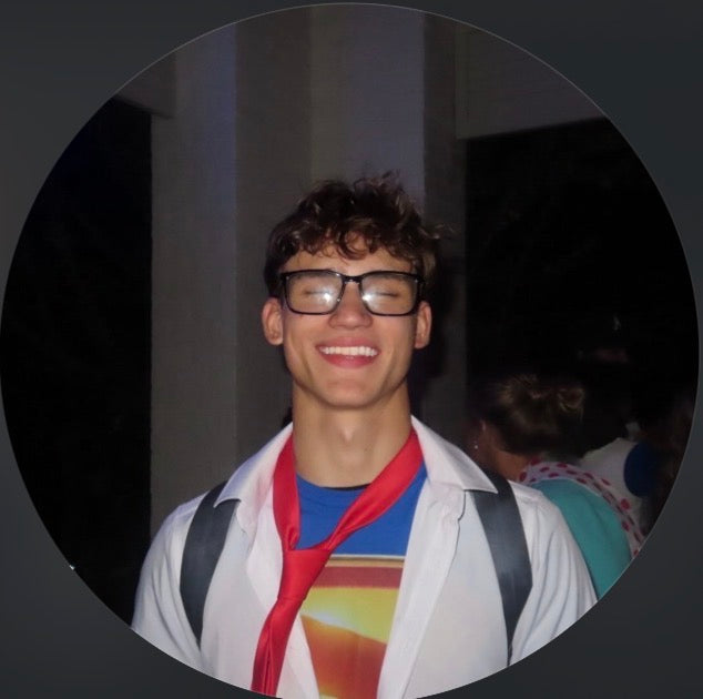 <em><strong>Mark S. - USA 🇺🇸 </strong></em>